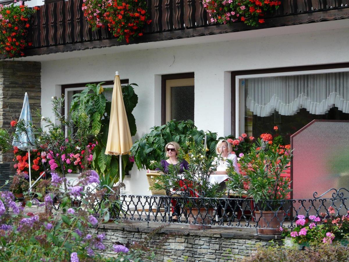 Апартаменти Gaestehaus Karawankenblick Дроболлах-ам-Факерзе Екстер'єр фото
