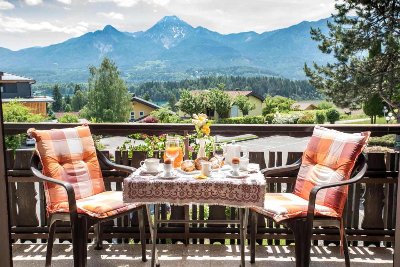 Апартаменти Gaestehaus Karawankenblick Дроболлах-ам-Факерзе Екстер'єр фото