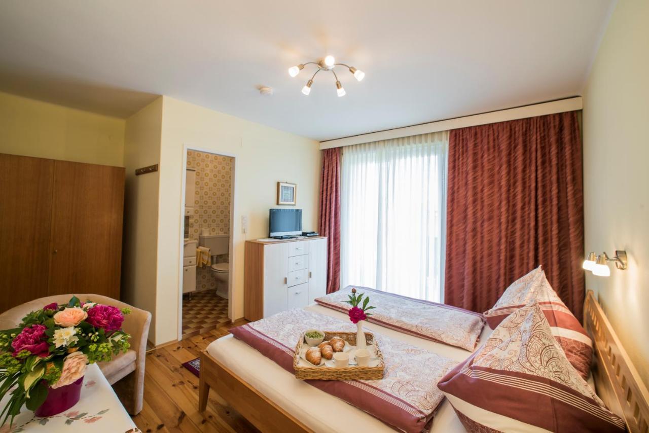 Апартаменти Gaestehaus Karawankenblick Дроболлах-ам-Факерзе Екстер'єр фото